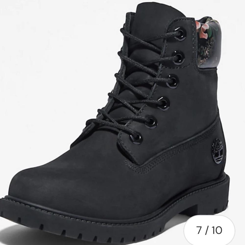 Timberland Black Lace-Up Women's Boots with Floral Collar
